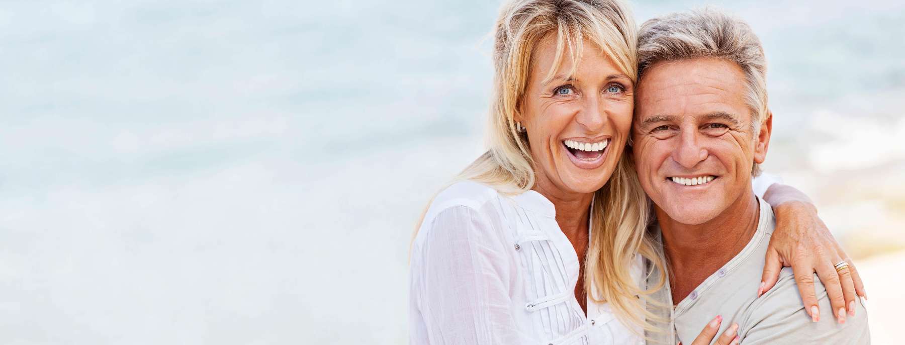 Couple in Armidale enjoying their healthy oral health with their health insurance