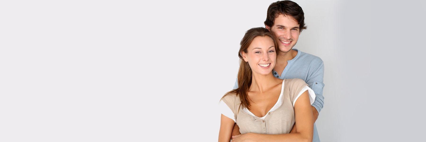 young couple hugging l