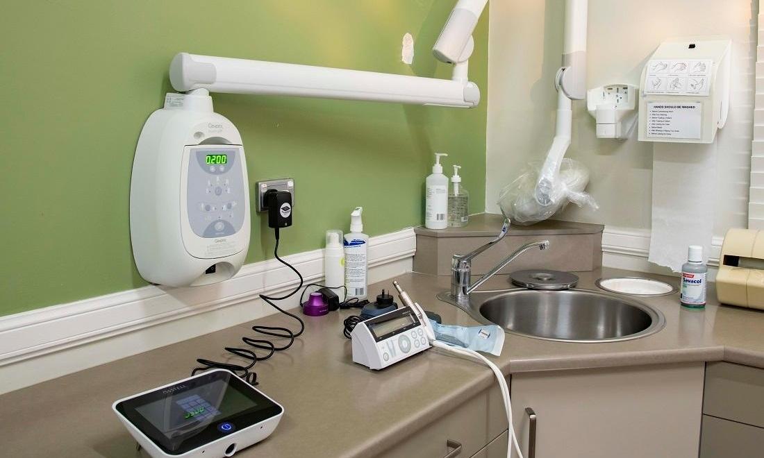 interior treatment room l dentist office armidale nsw